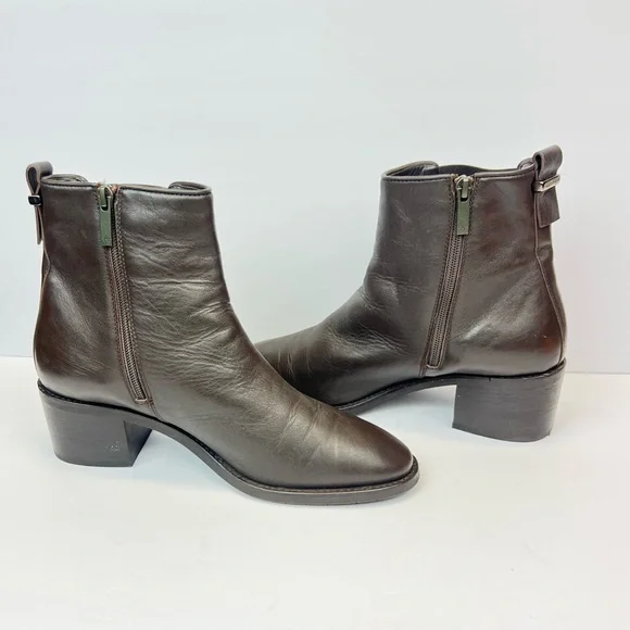 Aquatalia Ankle Boots Size 10 Dark Brown Leather Chelsea Boots - Main Image